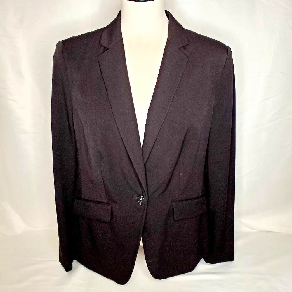 Yessica Tailored Single Button Blazer